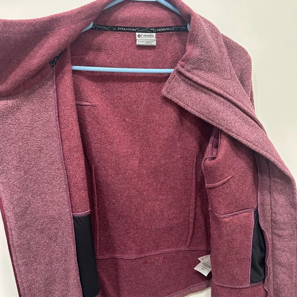 Columbia Jacket‎ Size Small Pink Titanium Women’s Mock Neck Full Zip Warm